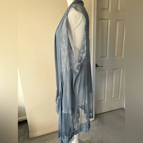 🆕🛍️Lace long over vest with pockets Simply Couture nwt - Picture 3 of 6